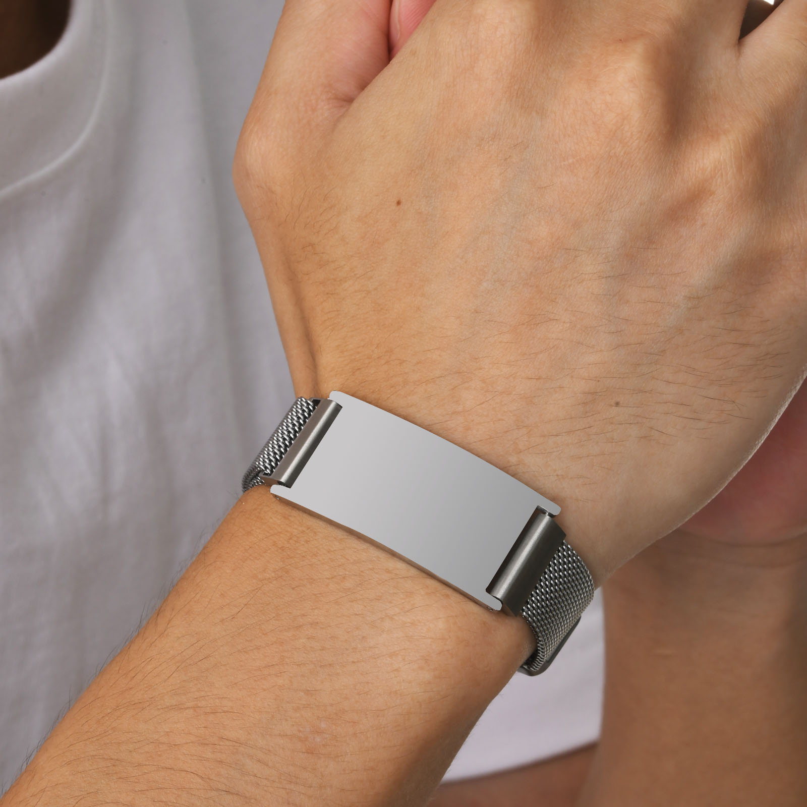 Klobige magnetische Mesh-Armbä – Mesh Strap Metal Bewertung und Preis