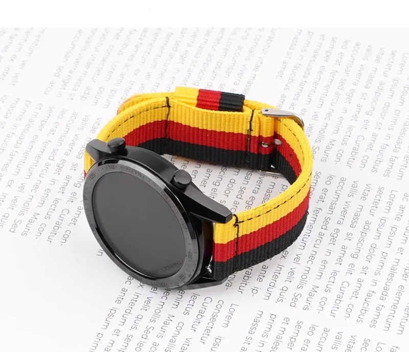 20 mm 22 mm gewebtes Nylonarmb – Canvas Strap Watch Bewertung und Preis